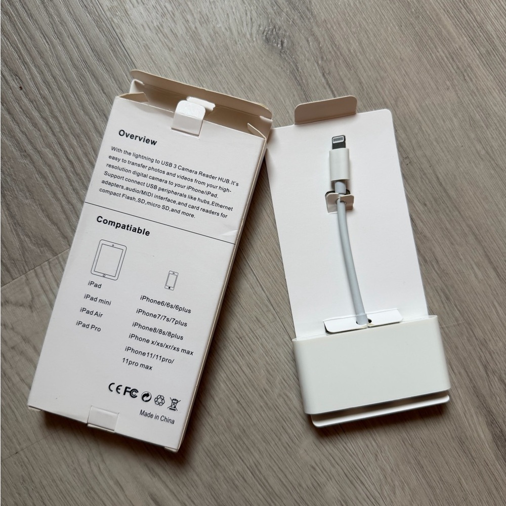 USB Camera Card Reader - Picture 3 of 4